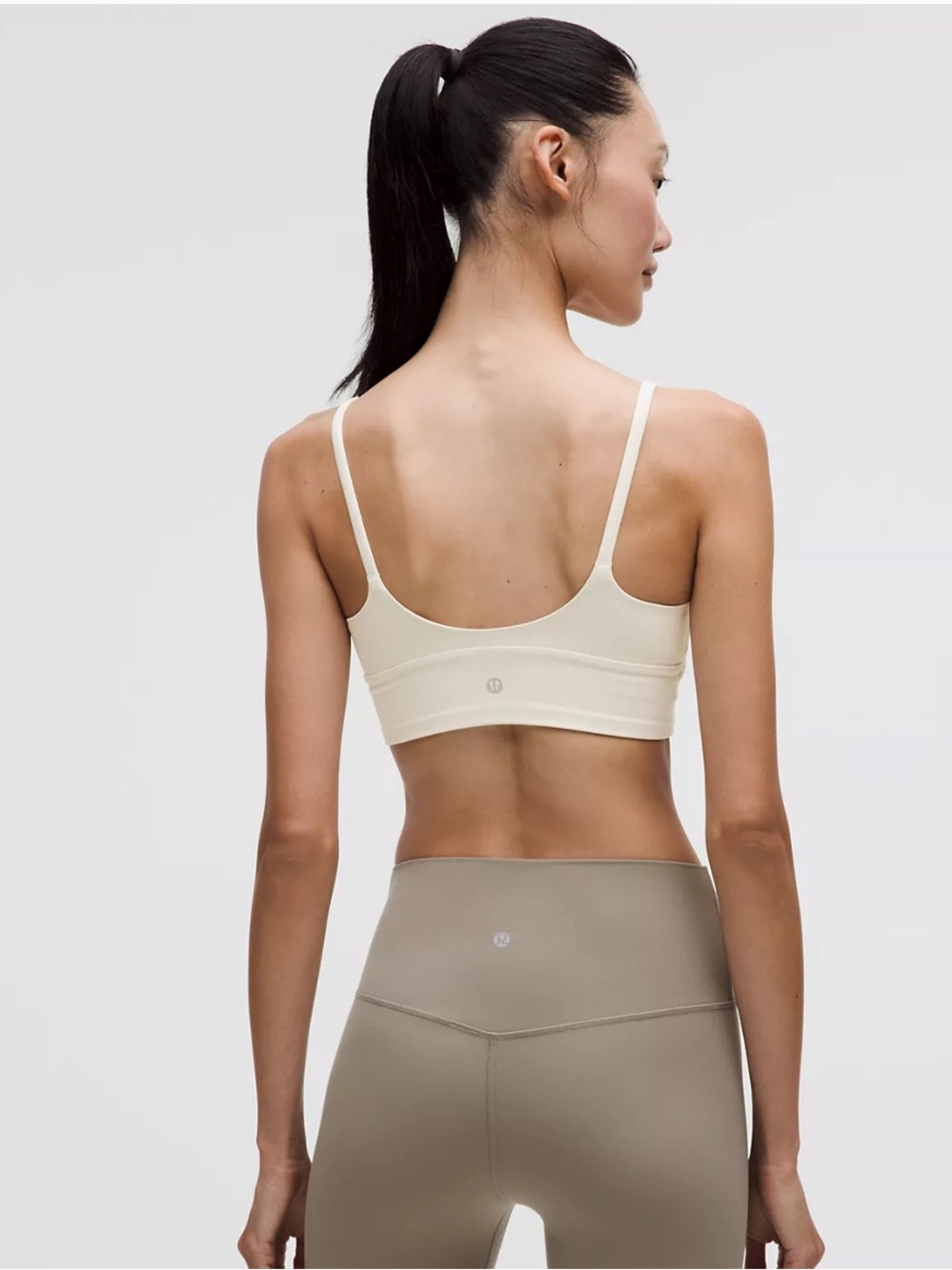 lululemon Focuser Scoop-Neck Bra Nulu
Light Support, A/B Cup - Light Ivory - Picture 2 of 7